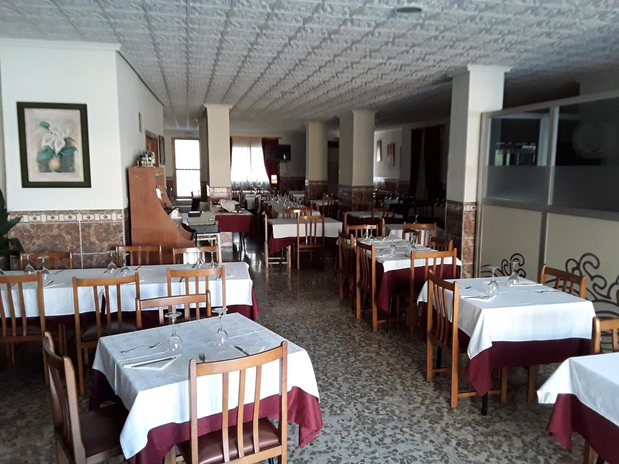 Hostal Miguel Calahonda Exterior photo